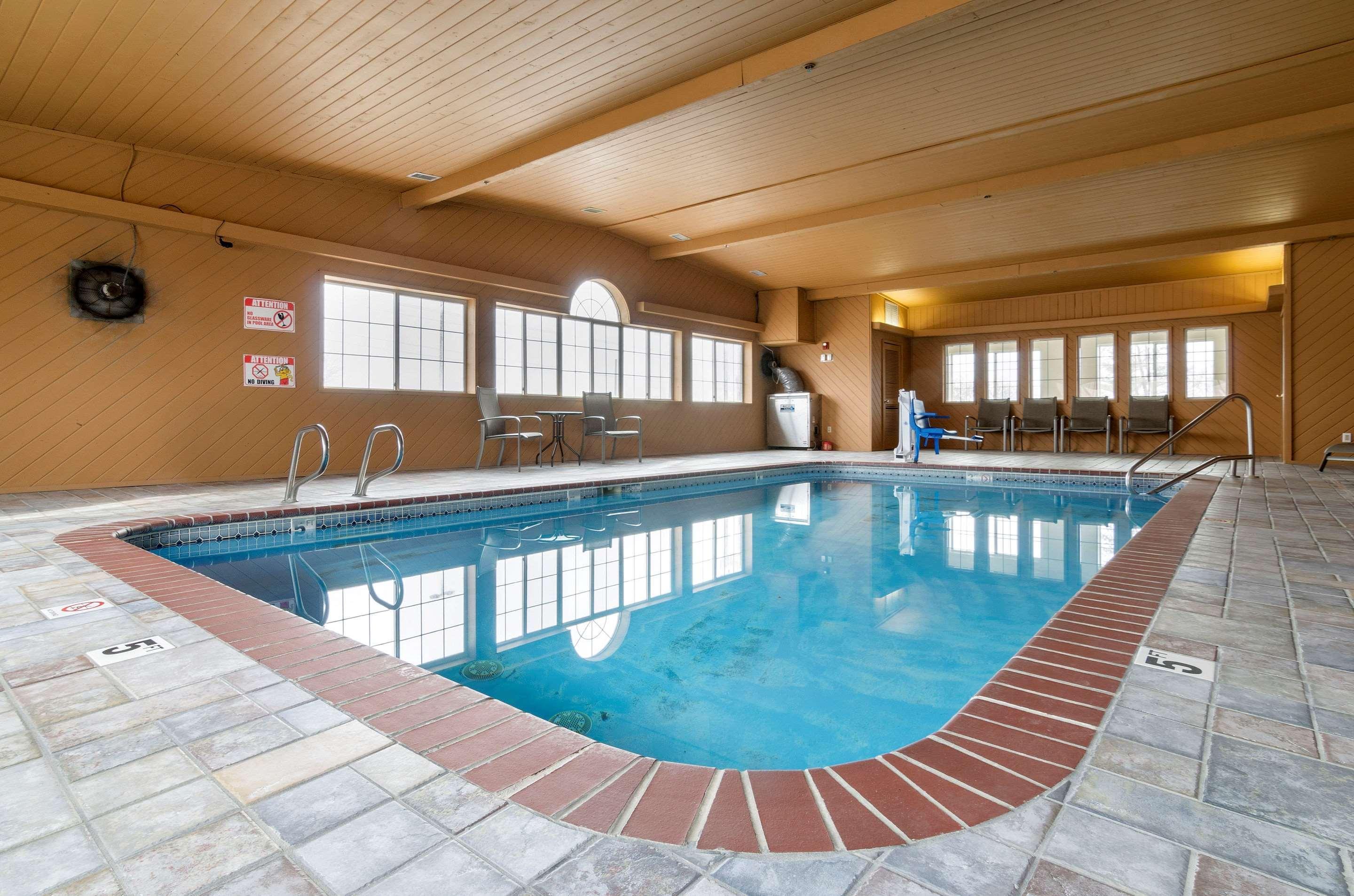 Quality Inn Osceola Екстериор снимка