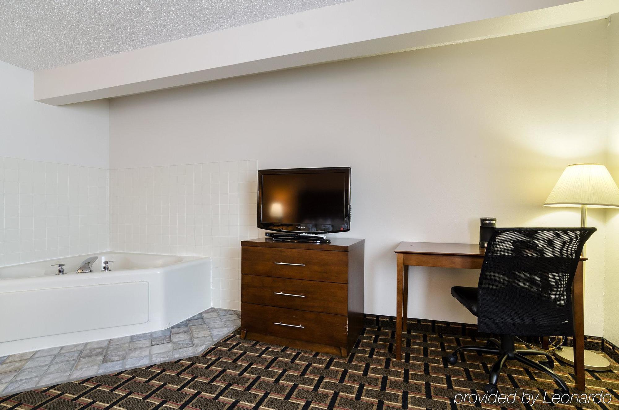 Quality Inn Osceola Екстериор снимка